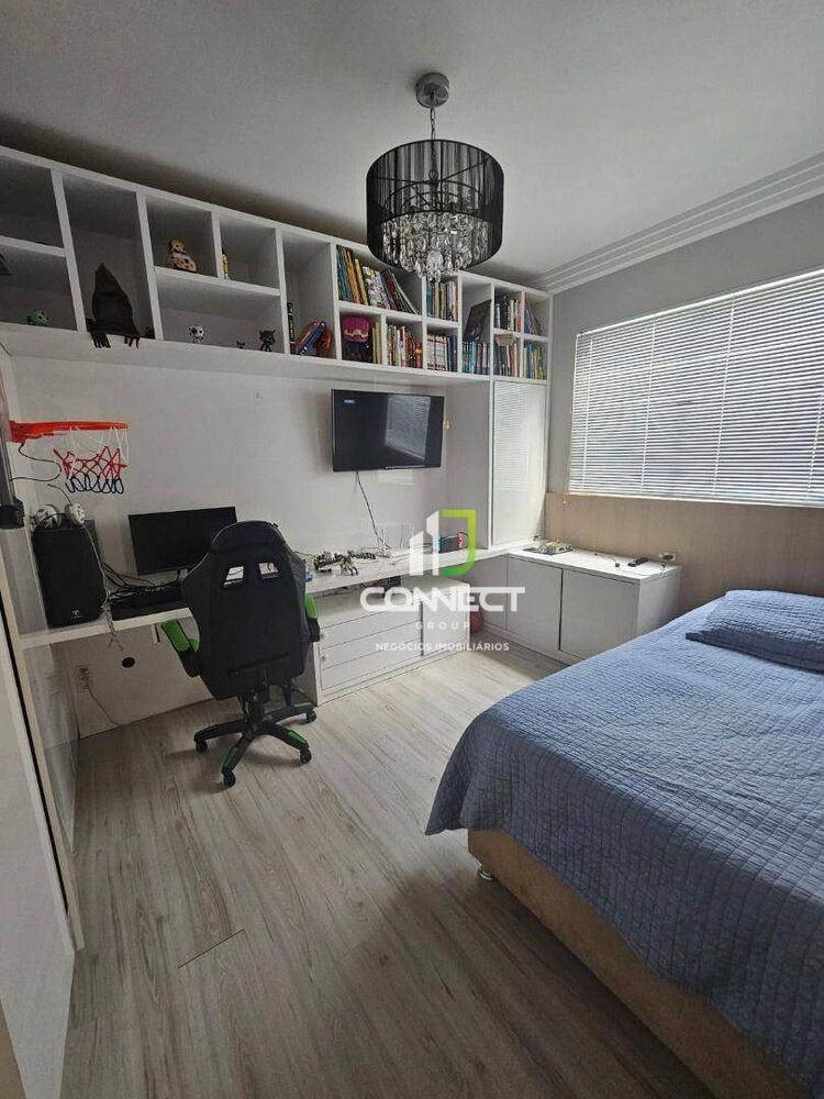 Apartamento, 3 quartos, 322 m² - Foto 1