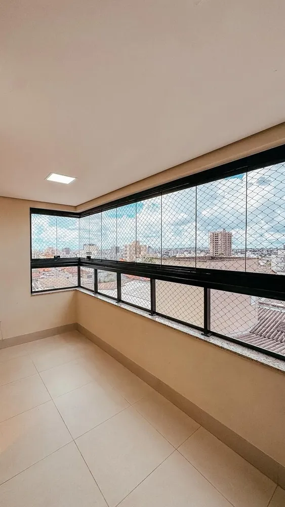 Apartamento, 3 quartos, 93 m² - Foto 3