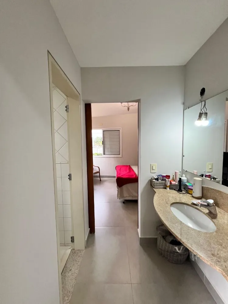 Casa, 5 quartos, 305 m² - Foto 1