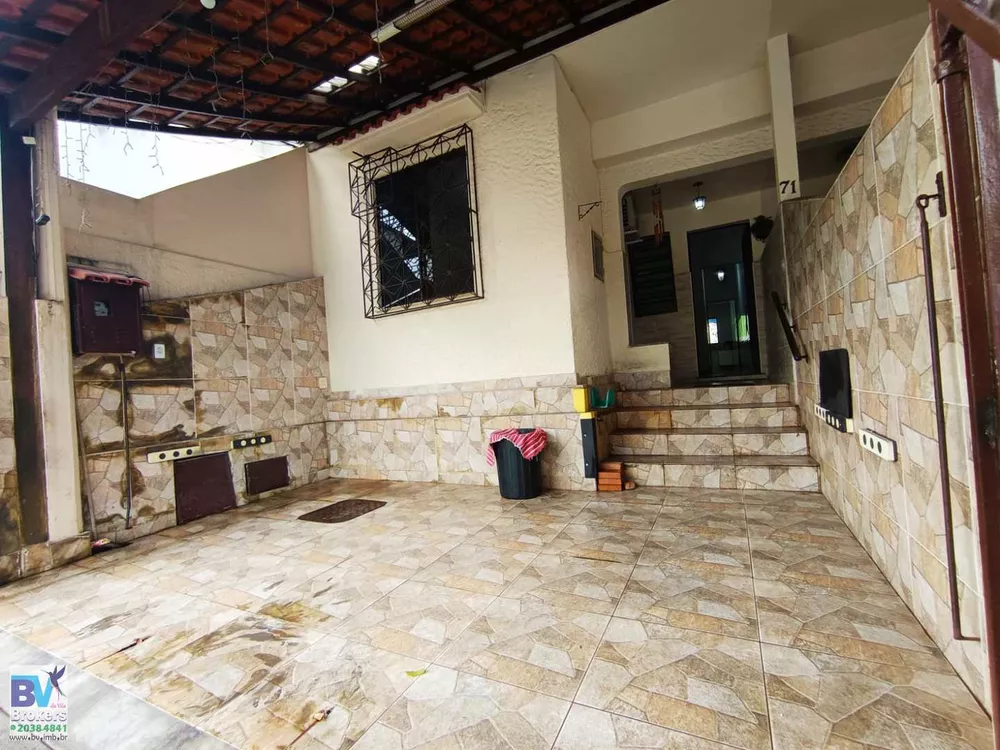 Casa, 3 quartos, 211 m² - Foto 1