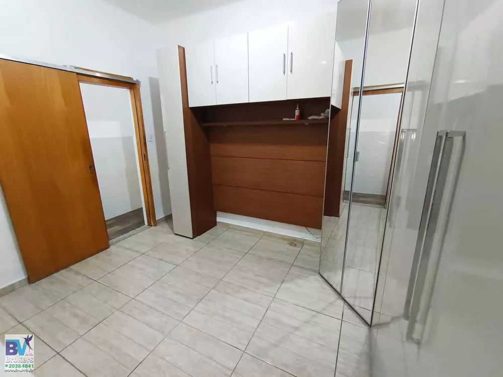 Casa, 3 quartos, 211 m² - Foto 6