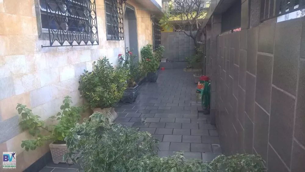 Casa, 2 quartos, 157 m² - Foto 1