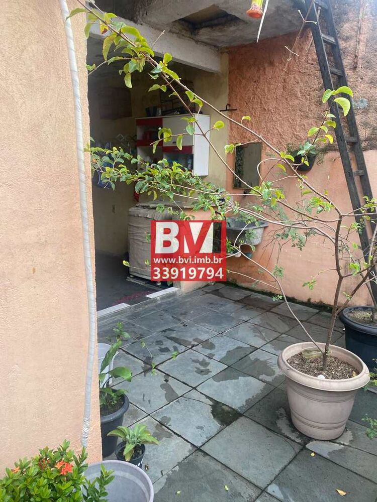 Casa à venda com 1 quarto, 80m² - Foto 2