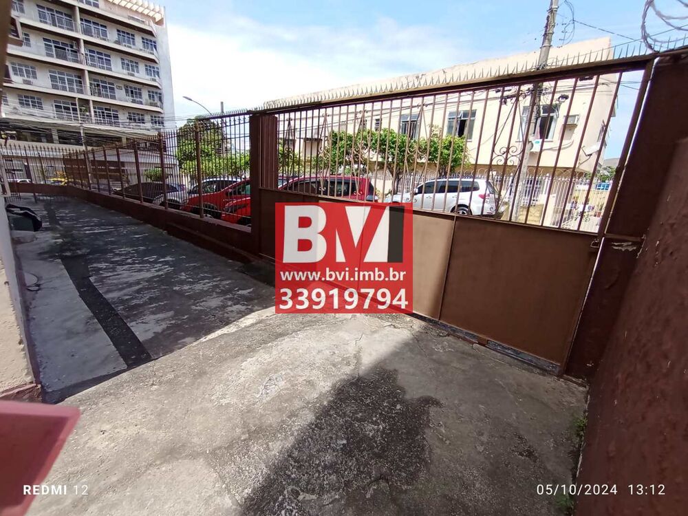Apartamento à venda com 2 quartos, 70m² - Foto 12