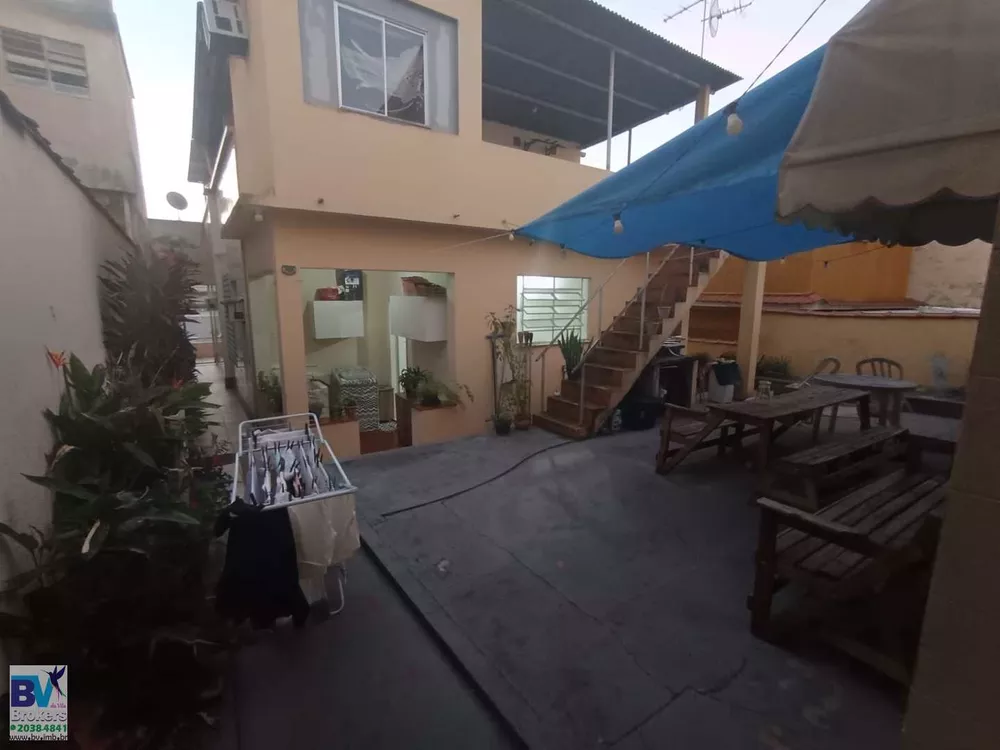 Casa, 4 quartos, 220 m² - Foto 2