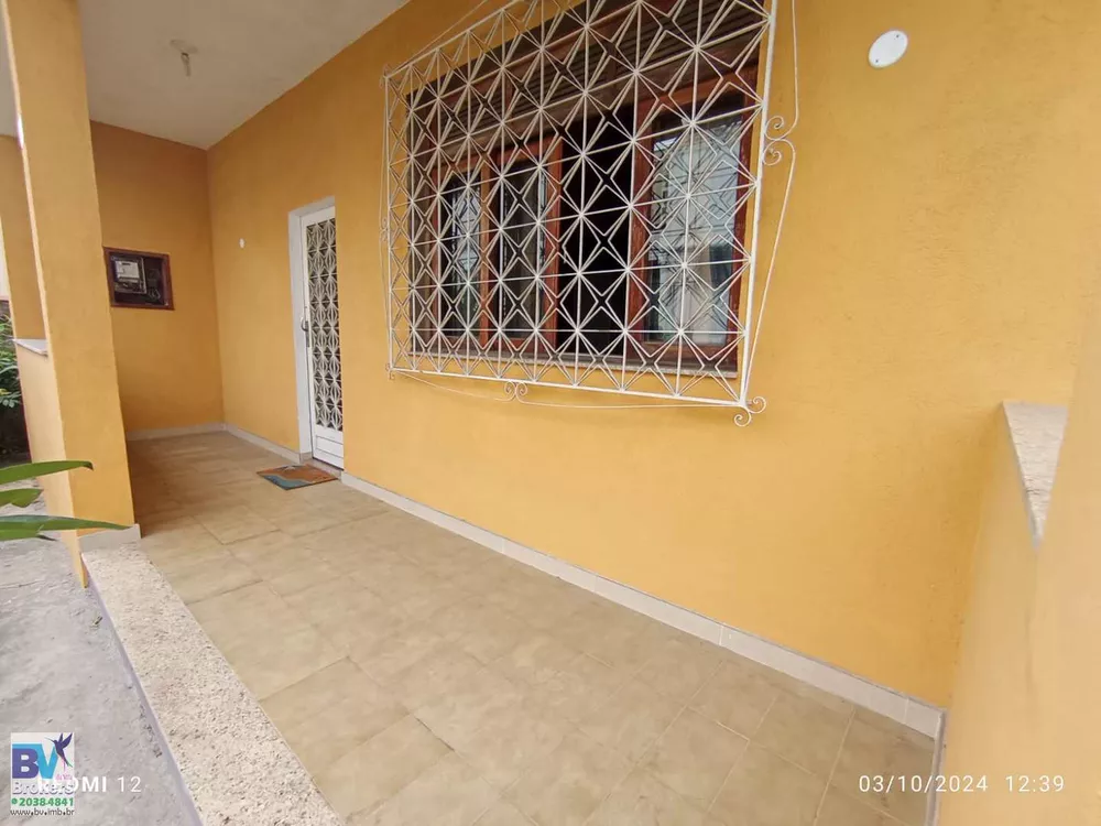 Casa, 3 quartos, 200 m² - Foto 2