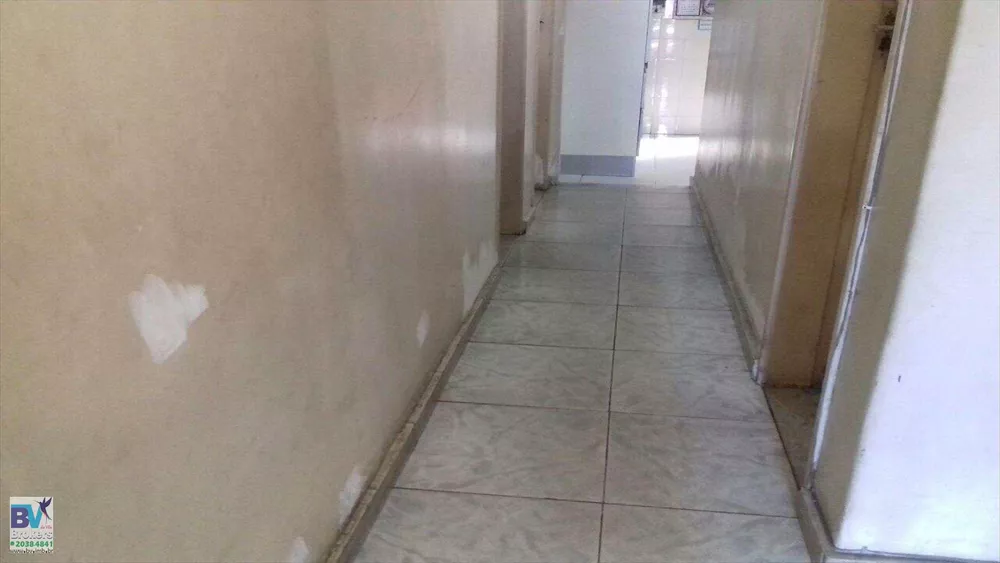 Casa, 4 quartos, 220 m² - Foto 4