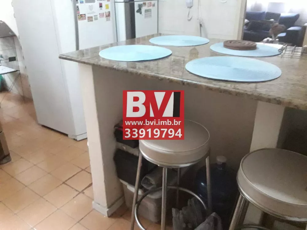 Apartamento à venda com 2 quartos, 69m² - Foto 25