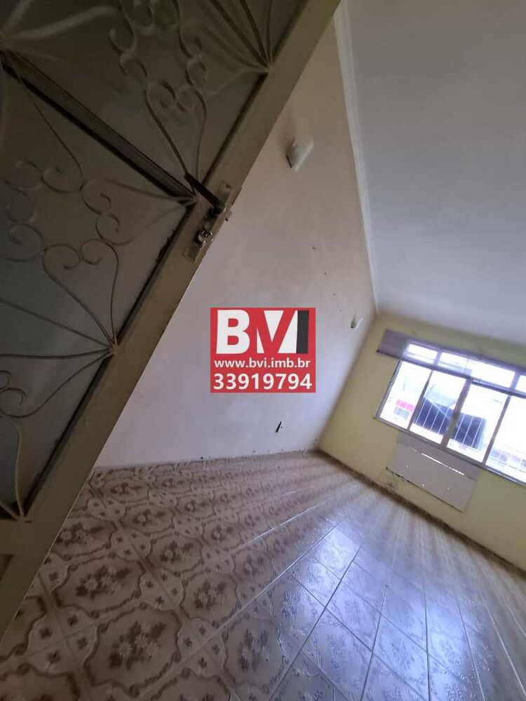 Apartamento à venda com 2 quartos, 80m² - Foto 3
