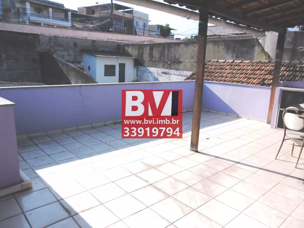 Casa à venda com 3 quartos, 272m² - Foto 3