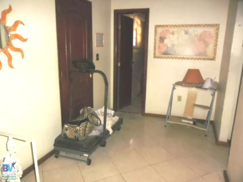 Casa, 3 quartos, 272 m² - Foto 34