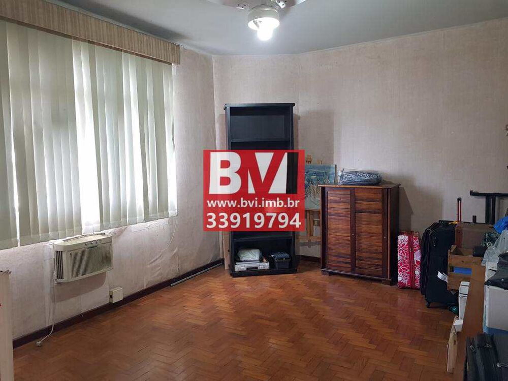 Apartamento à venda com 2 quartos, 70m² - Foto 3
