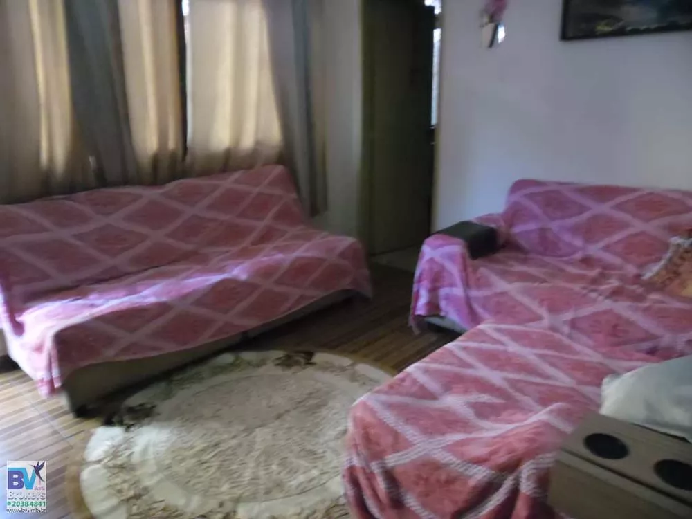 Casa, 5 quartos, 242 m² - Foto 1