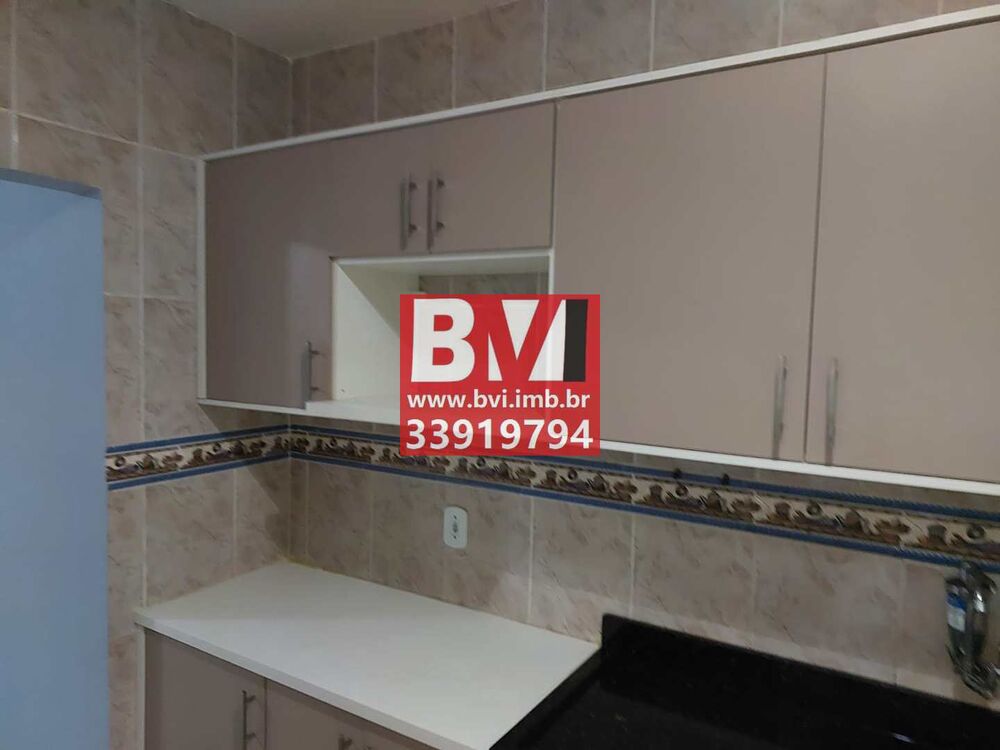 Apartamento à venda com 2 quartos, 62m² - Foto 2