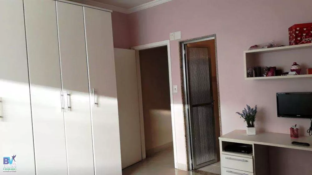 Casa, 3 quartos, 220 m² - Foto 8