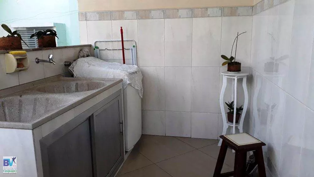 Casa, 3 quartos, 220 m² - Foto 31