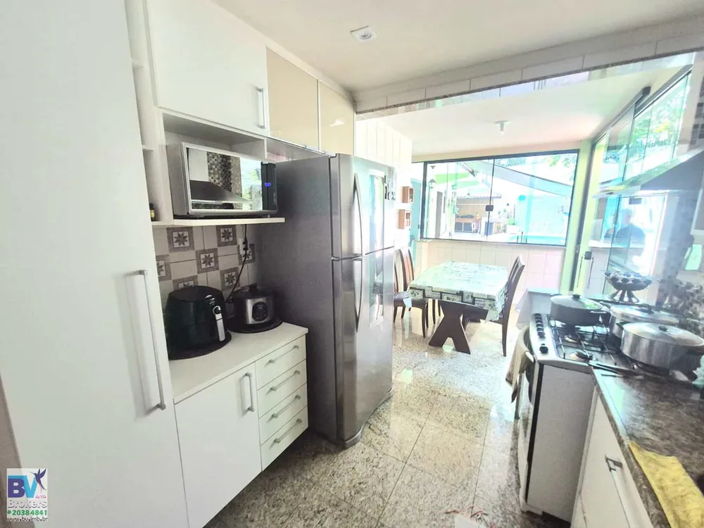 Casa, 3 quartos, 230 m² - Foto 10