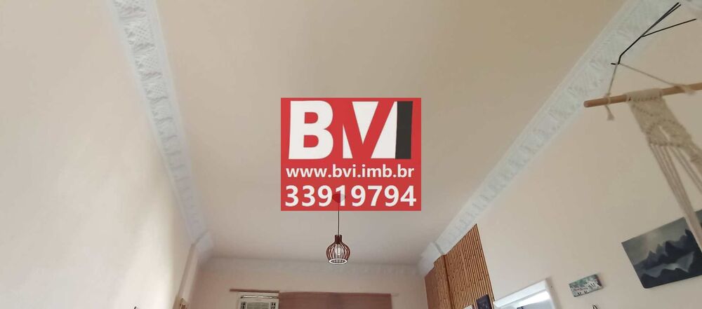 Apartamento à venda com 1 quarto, 34m² - Foto 2