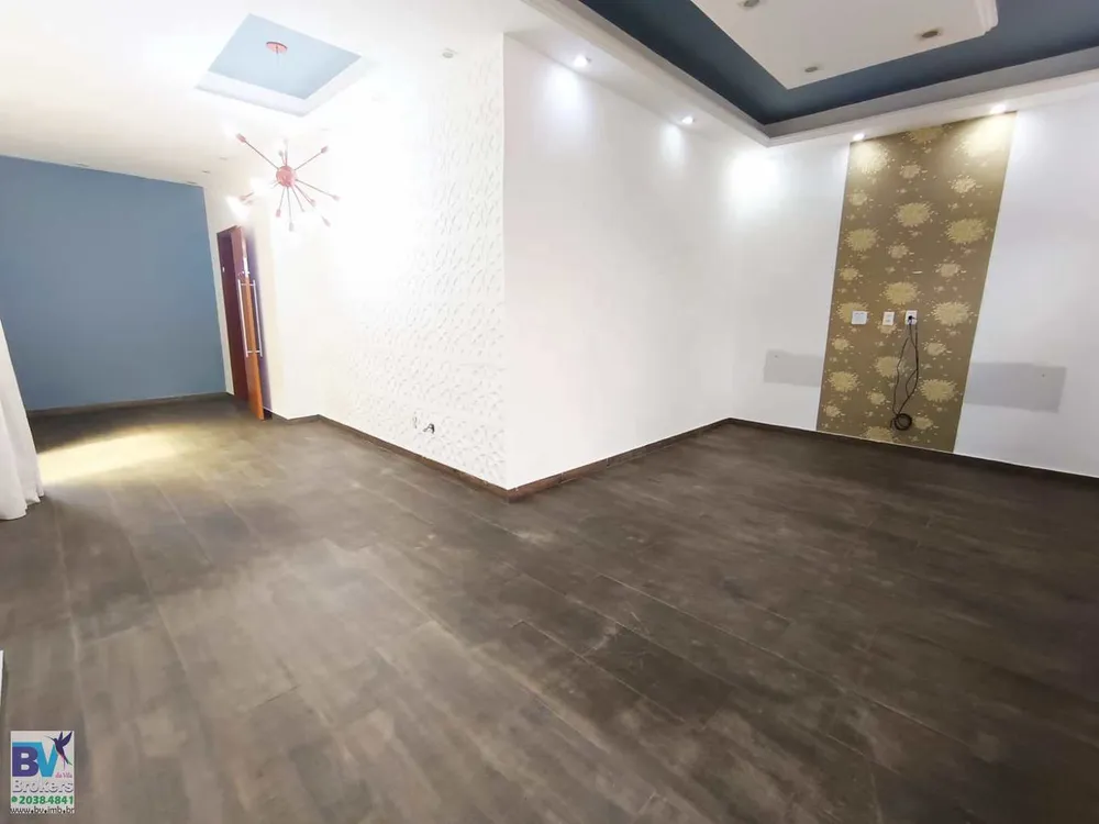 Casa, 6 quartos, 360 m² - Foto 4