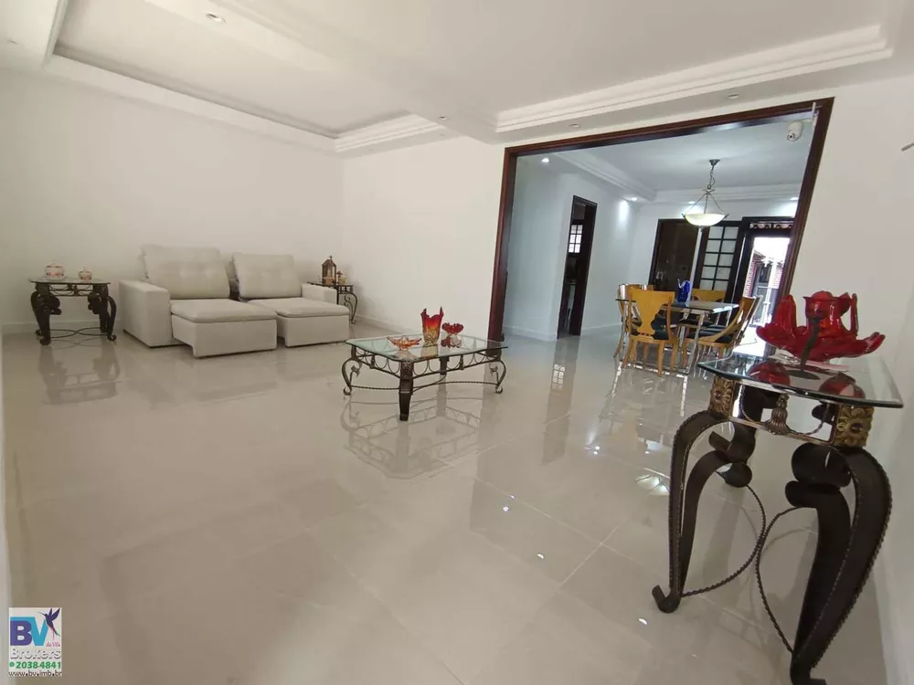 Casa, 3 quartos, 340 m² - Foto 2