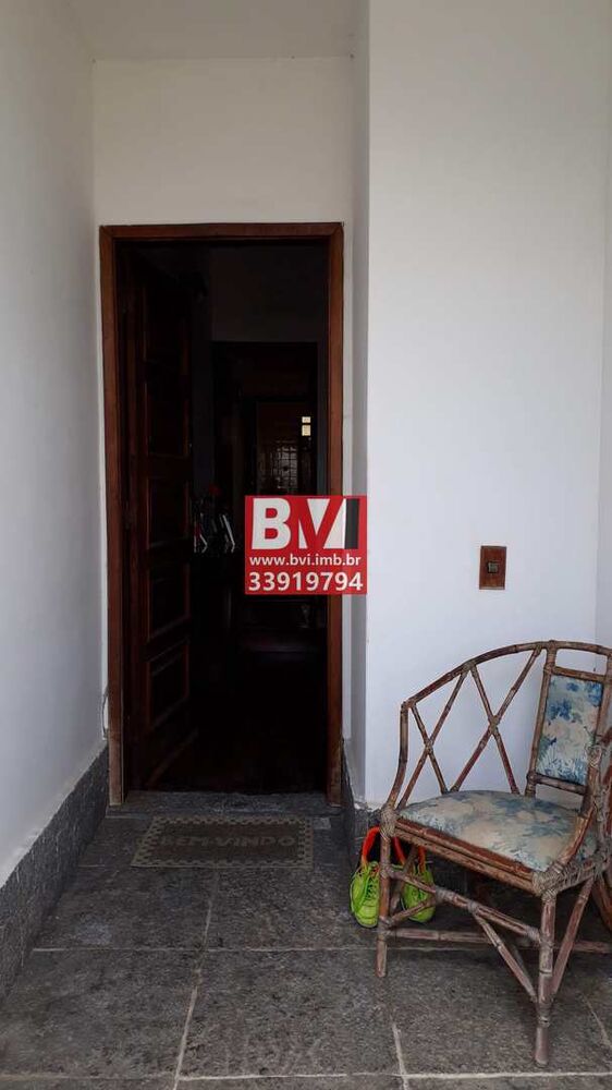 Casa à venda com 4 quartos, 190m² - Foto 7
