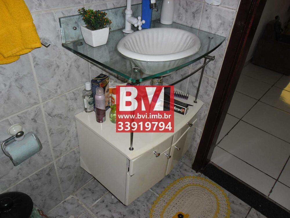Casa à venda com 2 quartos, 60m² - Foto 5