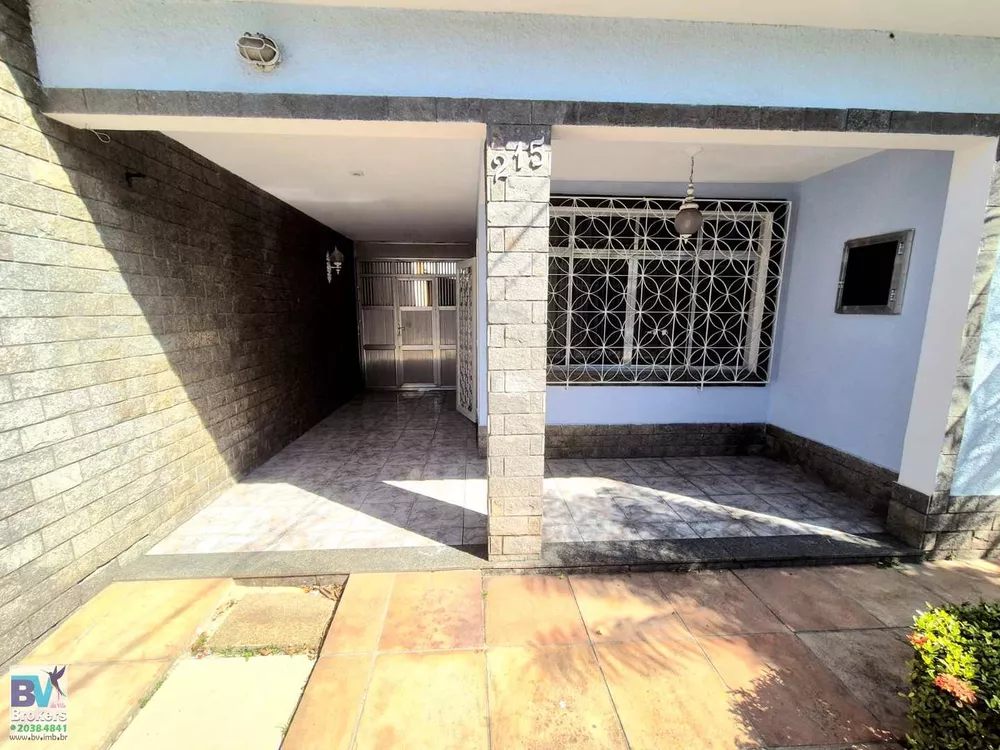 Casa, 4 quartos, 236 m² - Foto 3