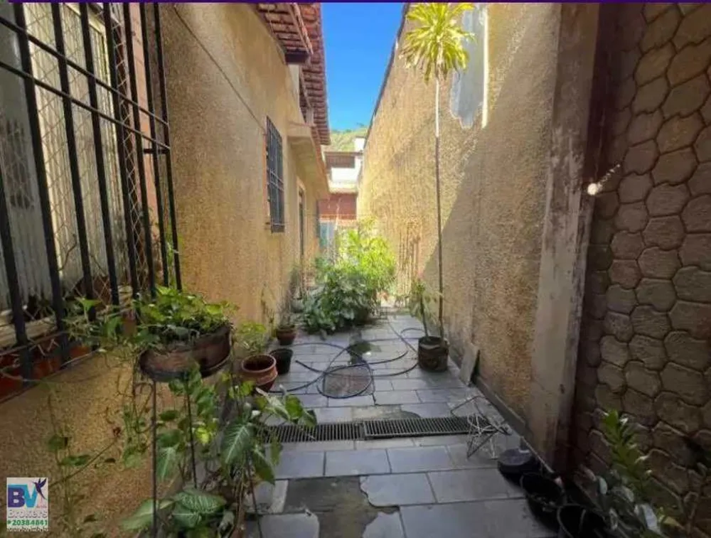 Casa, 4 quartos, 240 m² - Foto 16