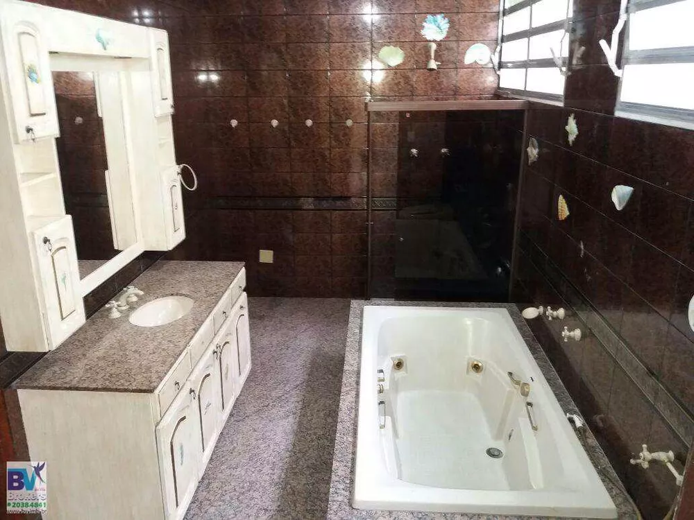 Casa, 4 quartos, 200 m² - Foto 25