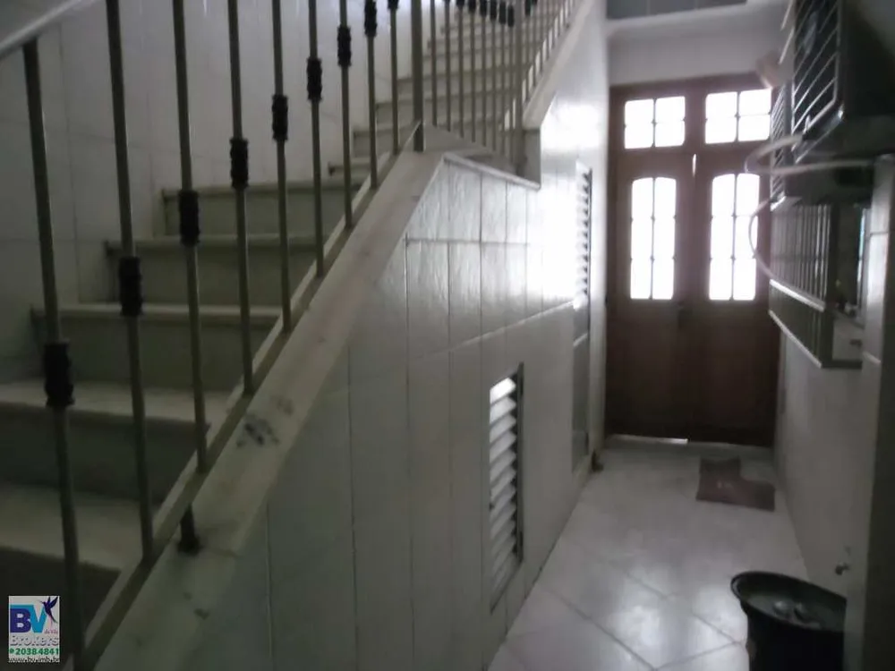 Casa, 4 quartos, 275 m² - Foto 32
