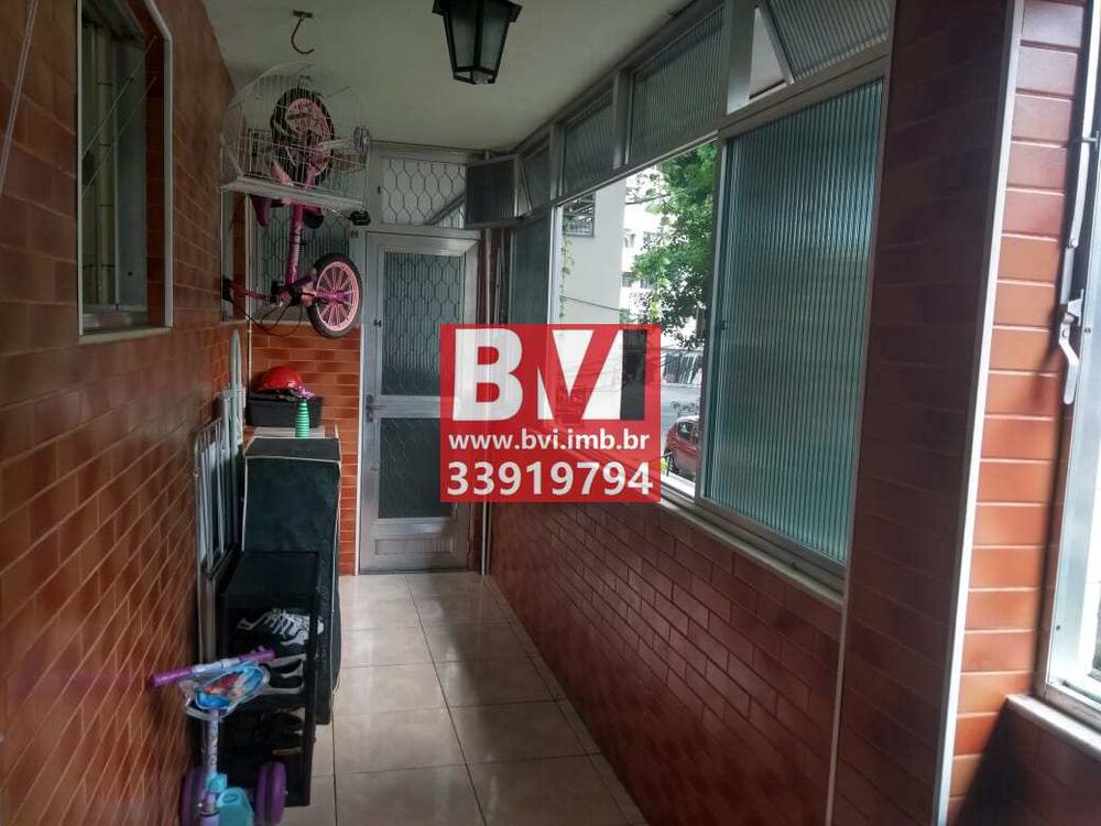 Apartamento à venda com 3 quartos, 72m² - Foto 11