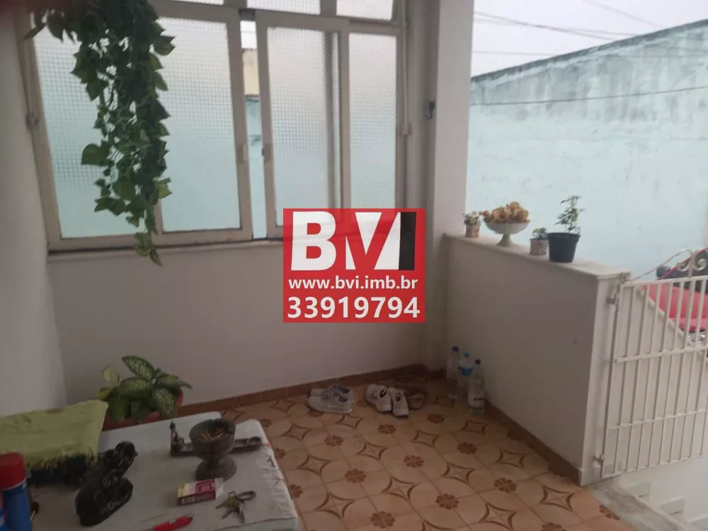 Casa à venda com 4 quartos, 300m² - Foto 4