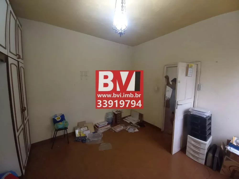 Casa à venda com 4 quartos, 300m² - Foto 22