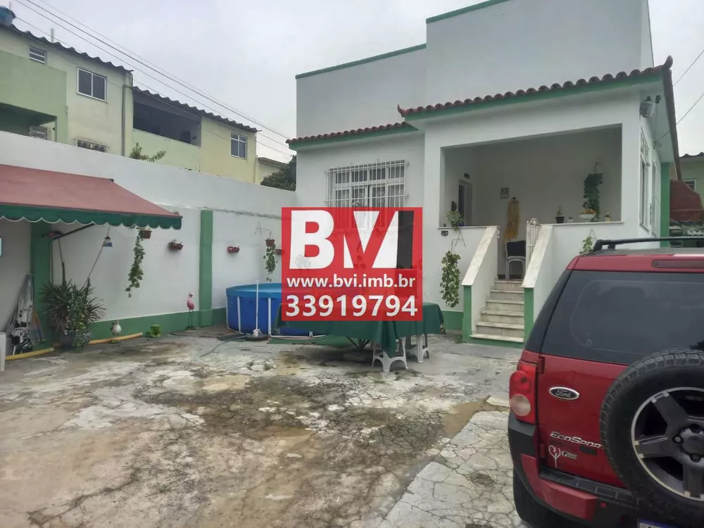 Casa à venda com 4 quartos, 300m² - Foto 3