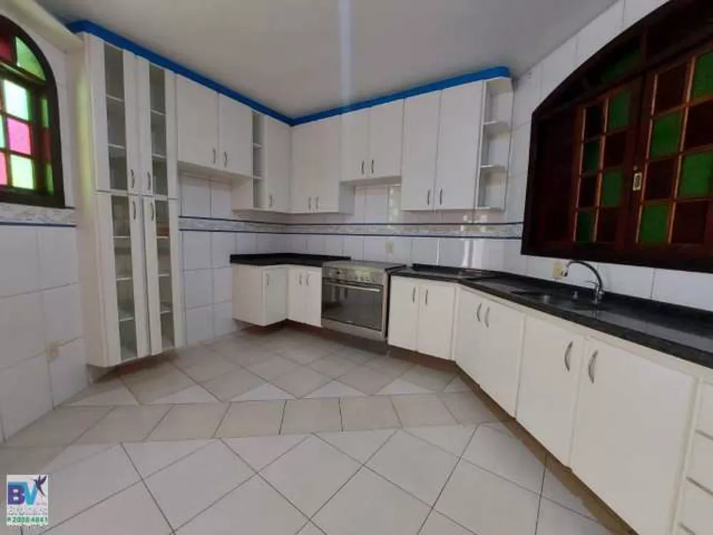 Casa, 4 quartos, 280 m² - Foto 19