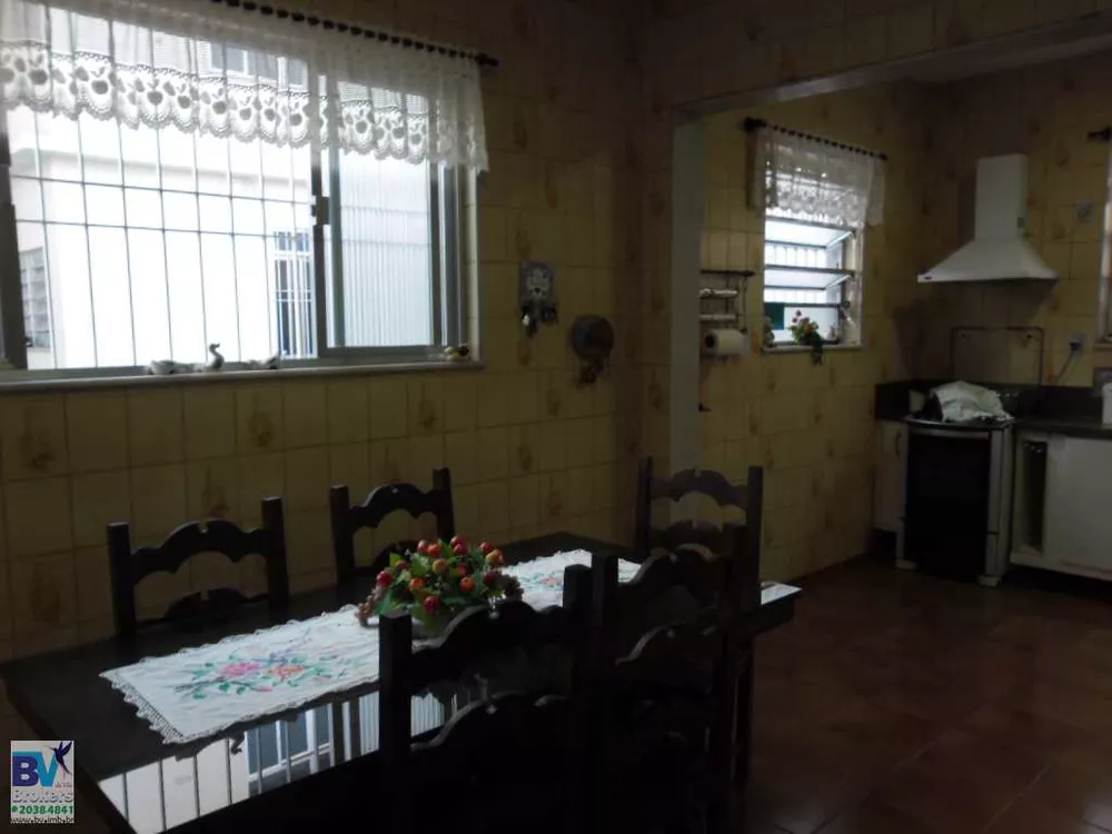 Casa, 4 quartos, 270 m² - Foto 20