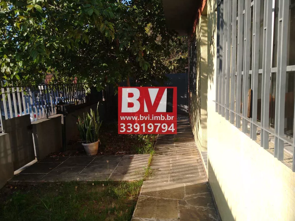 Casa à venda com 4 quartos, 200m² - Foto 3