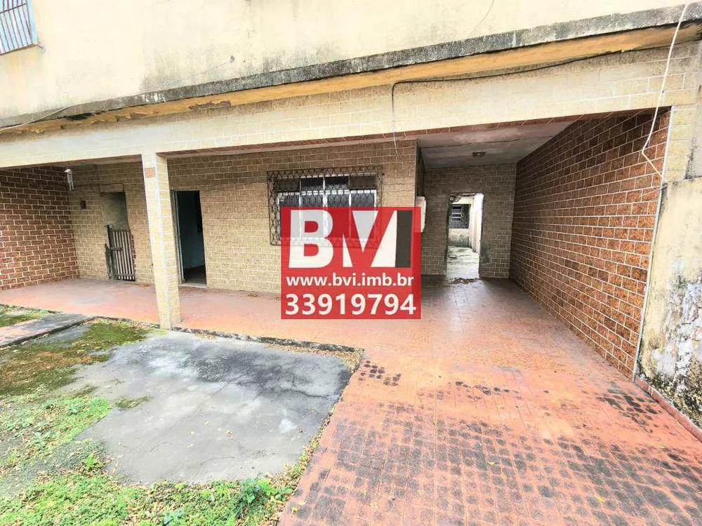 Casa à venda com 3 quartos, 380m² - Foto 2