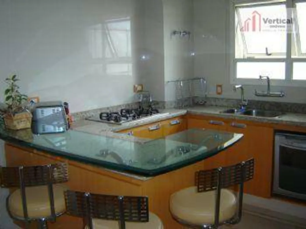 Apartamento, 3 quartos, 156 m² - Foto 2