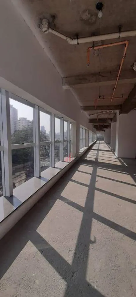 Sala-Conjunto, 1000 m² - Foto 1