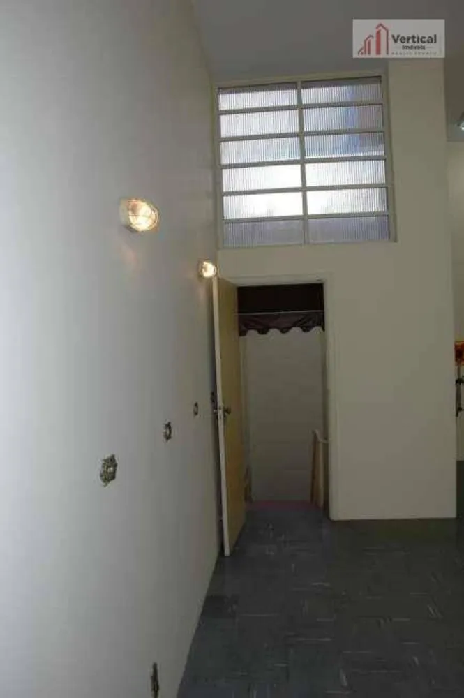 Prédio Inteiro, 950 m² - Foto 1