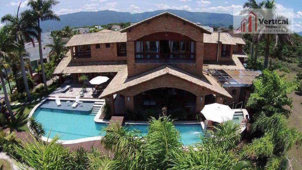 Casa de Condomínio, 6 quartos - Foto 1