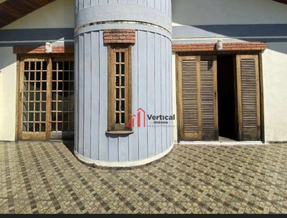 Sobrado, 4 quartos, 380 m² - Foto 1
