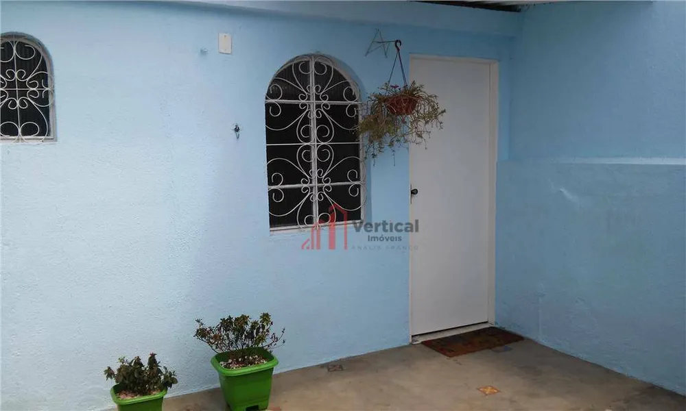 Casa, 5 quartos, 150 m² - Foto 1