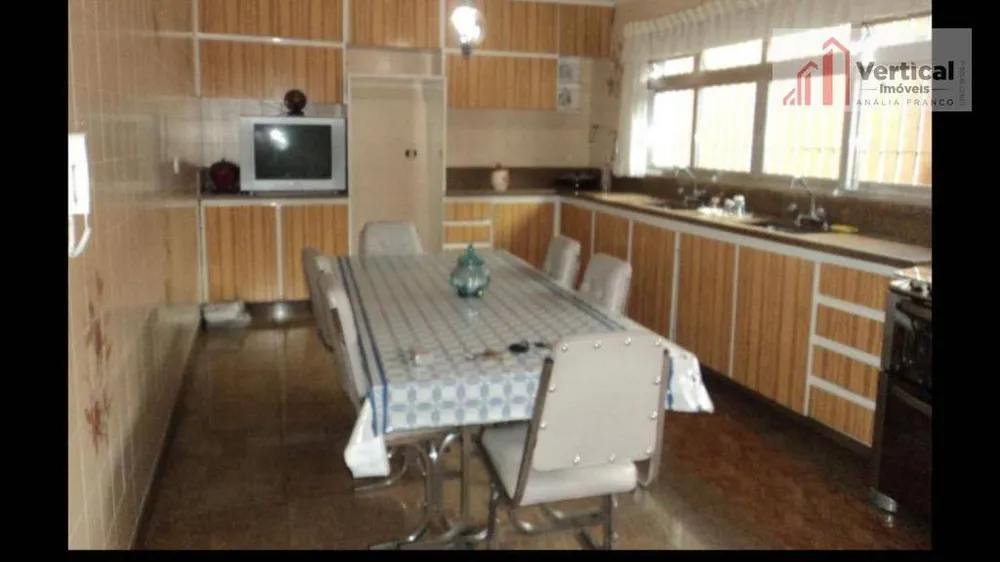 Sobrado, 3 quartos, 257 m² - Foto 2