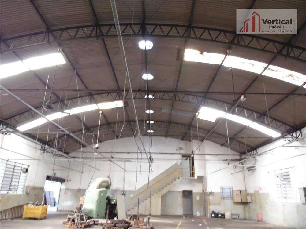 Depósito-Galpão, 2400 m² - Foto 1