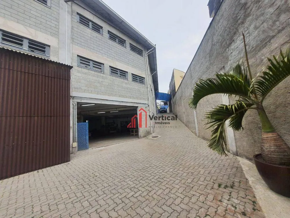 Depósito-Galpão, 877 m² - Foto 1