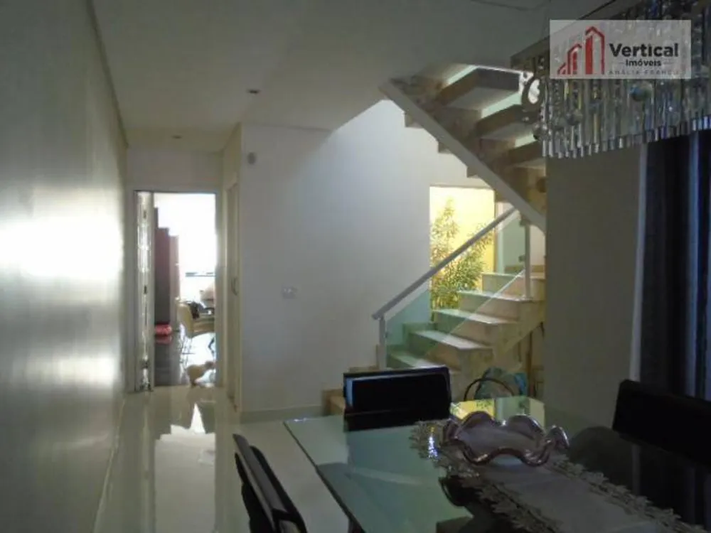 Sobrado, 3 quartos, 300 m² - Foto 3