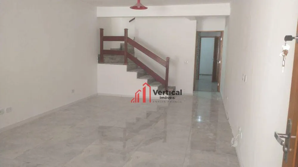 Sobrado, 3 quartos, 180 m² - Foto 1