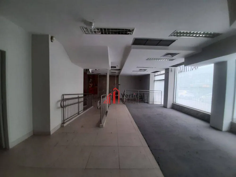 Loja-Salão, 912 m² - Foto 1